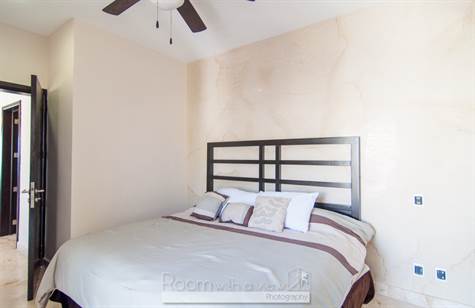 gorgeous-oceanfront-condominium-for-sale-downtown-playa-del-carmen