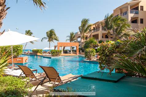 gorgeous-oceanfront-condominium-for-sale-downtown-playa-del-carmen